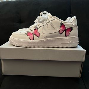 Custom pink butterfly Nike Airforce 1s